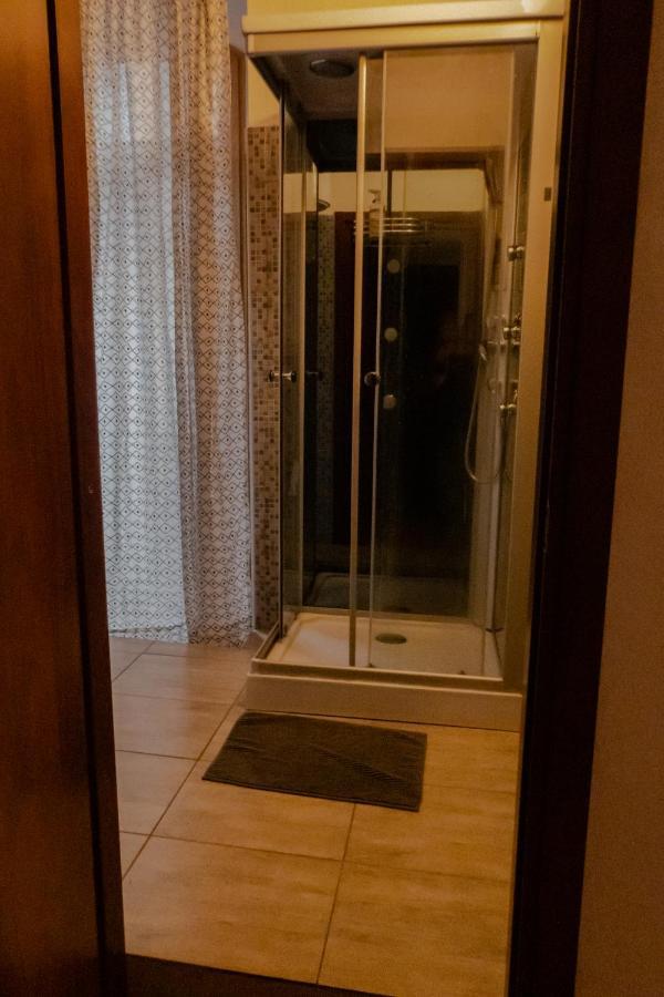 Passaggio A Sud Ovest Bed & Breakfast Иглесиас Екстериор снимка